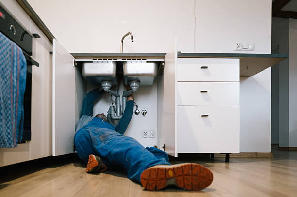 Professional Leak Detection technician working in Marshalltown, IA